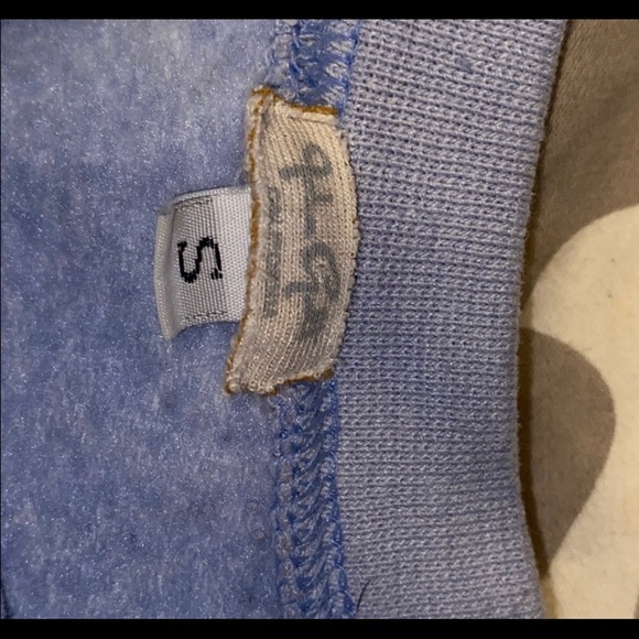 Brandy Melville crew neck - Picture 2 of 2